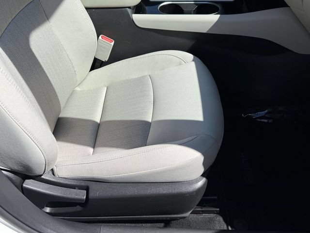 Used 2024 Nissan Altima 2.5 SV FWD image 11