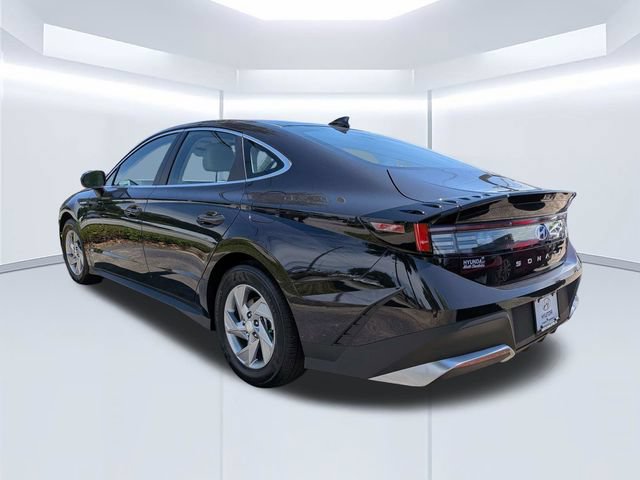 Used 2026 Hyundai Sonata SE FWD image 6