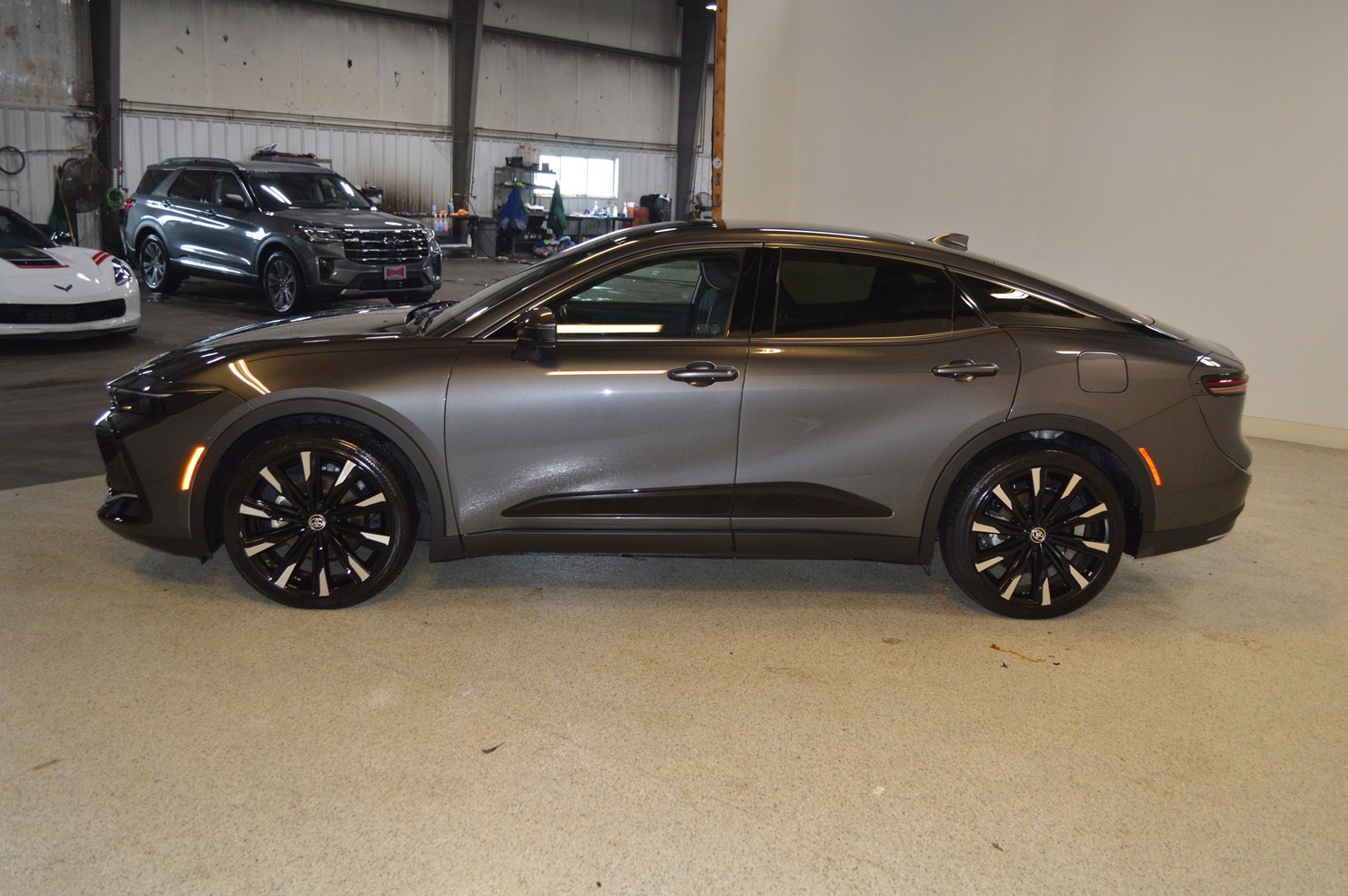 Used 2024 Toyota Crown Platinum image 6