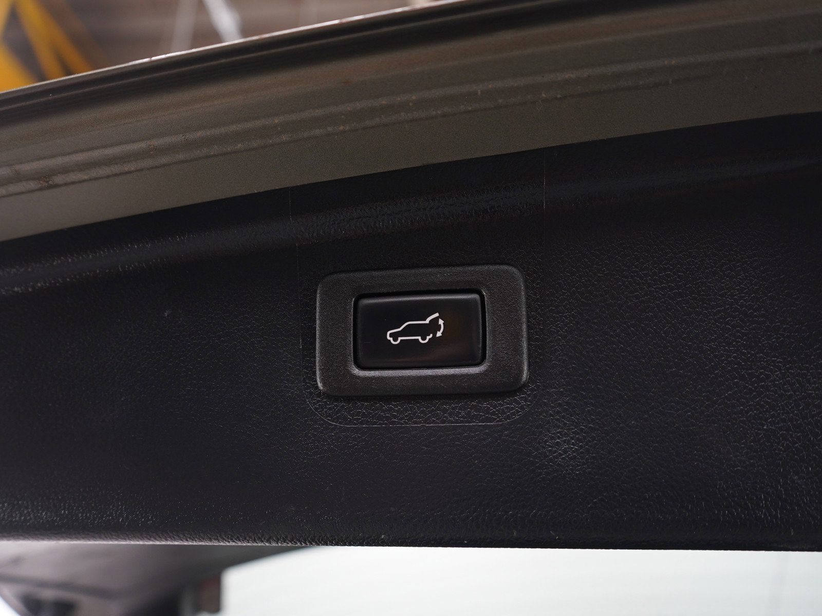 Used 2015 Subaru Outback 2.5i Limited image 10