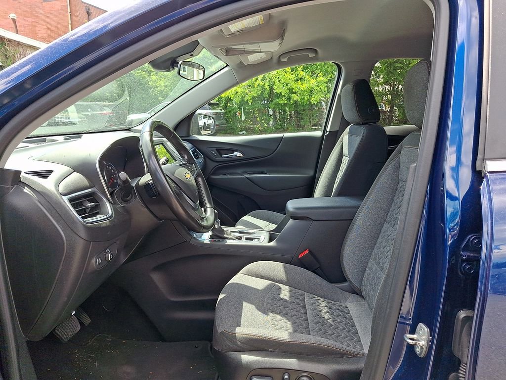 Used 2022 Chevrolet Equinox LT AWD/4WD image 13