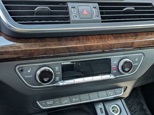 Used 2020 Audi Q5 e Premium w/ Convenience Package AWD/4WD image 10