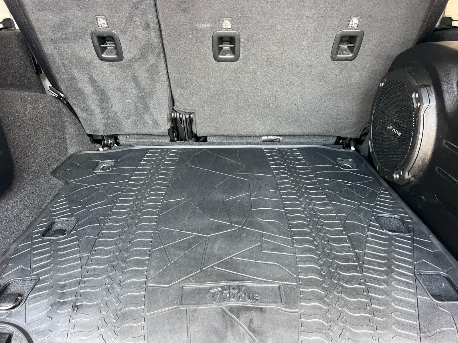 Used 2021 Jeep Wrangler Unlimited Rubicon AWD/4WD image 15