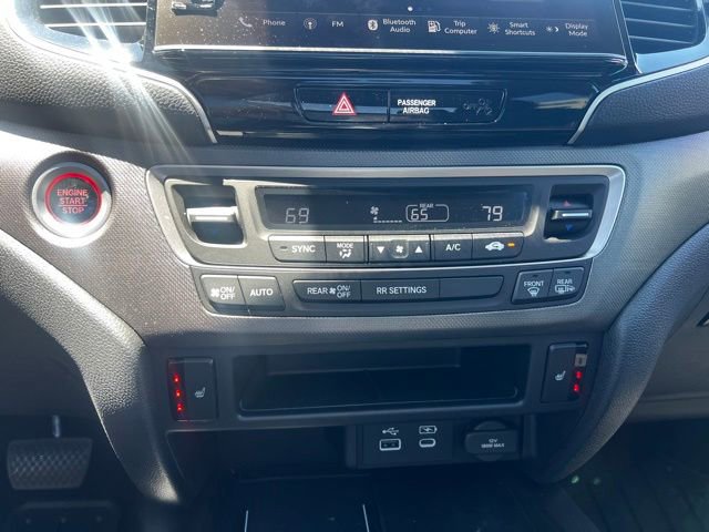 Certified 2025 Honda Ridgeline RTL image 22