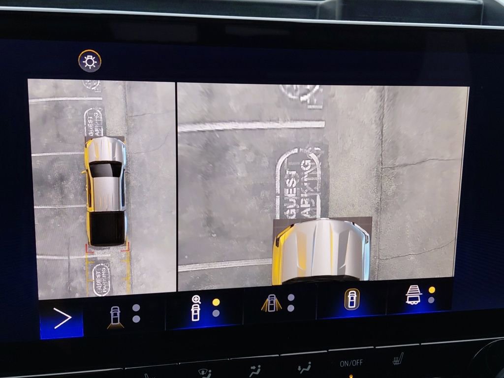 Used 2023 Chevrolet Colorado Z71 w/ Z71 Convenience Package 2 image 52