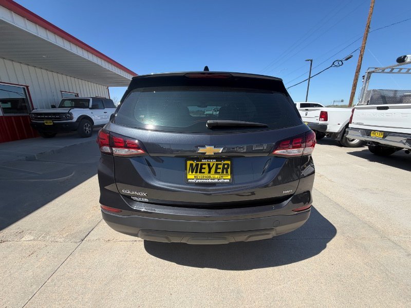 Used 2022 Chevrolet Equinox LS AWD/4WD image 7
