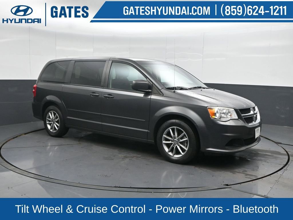 Used 2016 Dodge Grand Caravan SE image 4