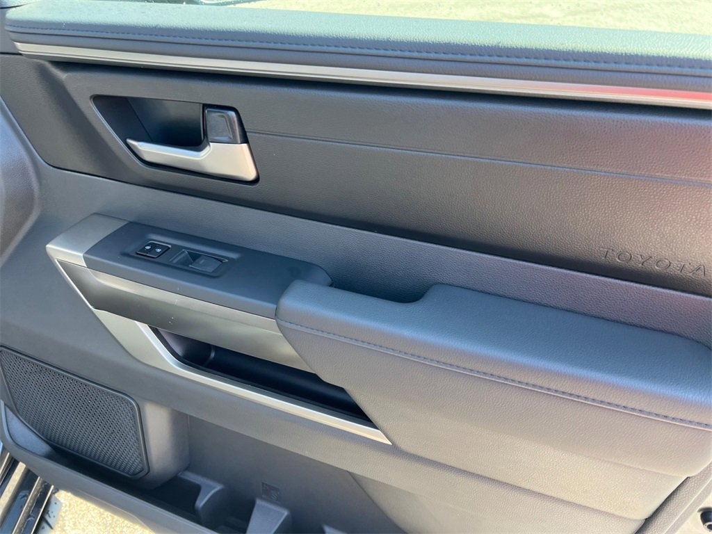 New 2026 Toyota Tundra SR5 image 17
