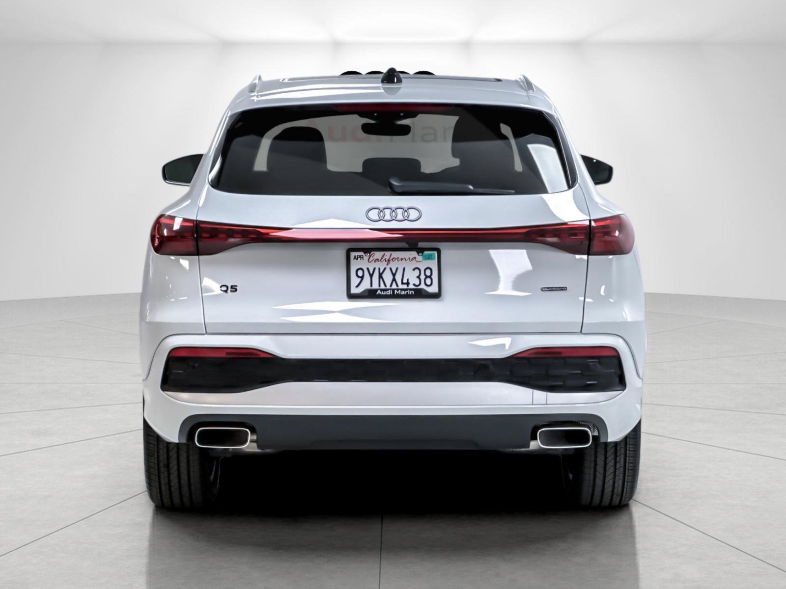Used 2025 Audi Q5 Premium AWD/4WD image 4