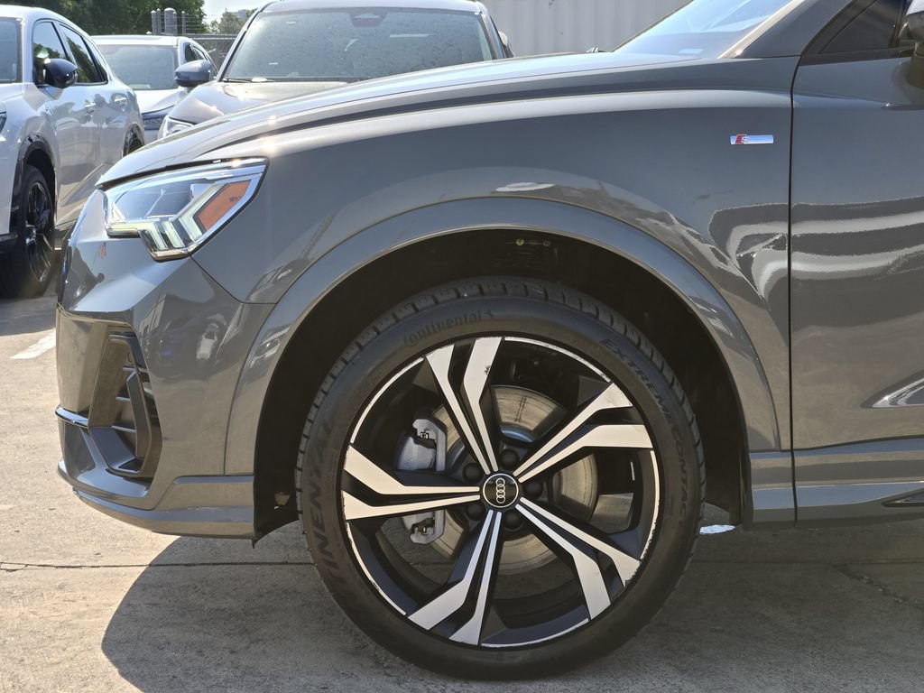 Certified 2023 Audi Q3 2.0T Premium Plus w/ Premium Plus Package AWD/4WD image 13