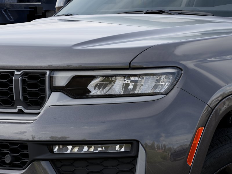 New 2026 Jeep Grand Cherokee Limited image 9