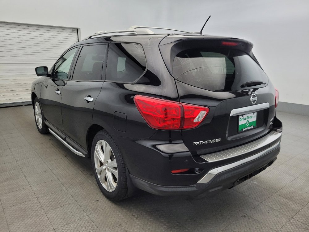 Used 2018 Nissan Pathfinder SL w/ SL Premium Package image 5