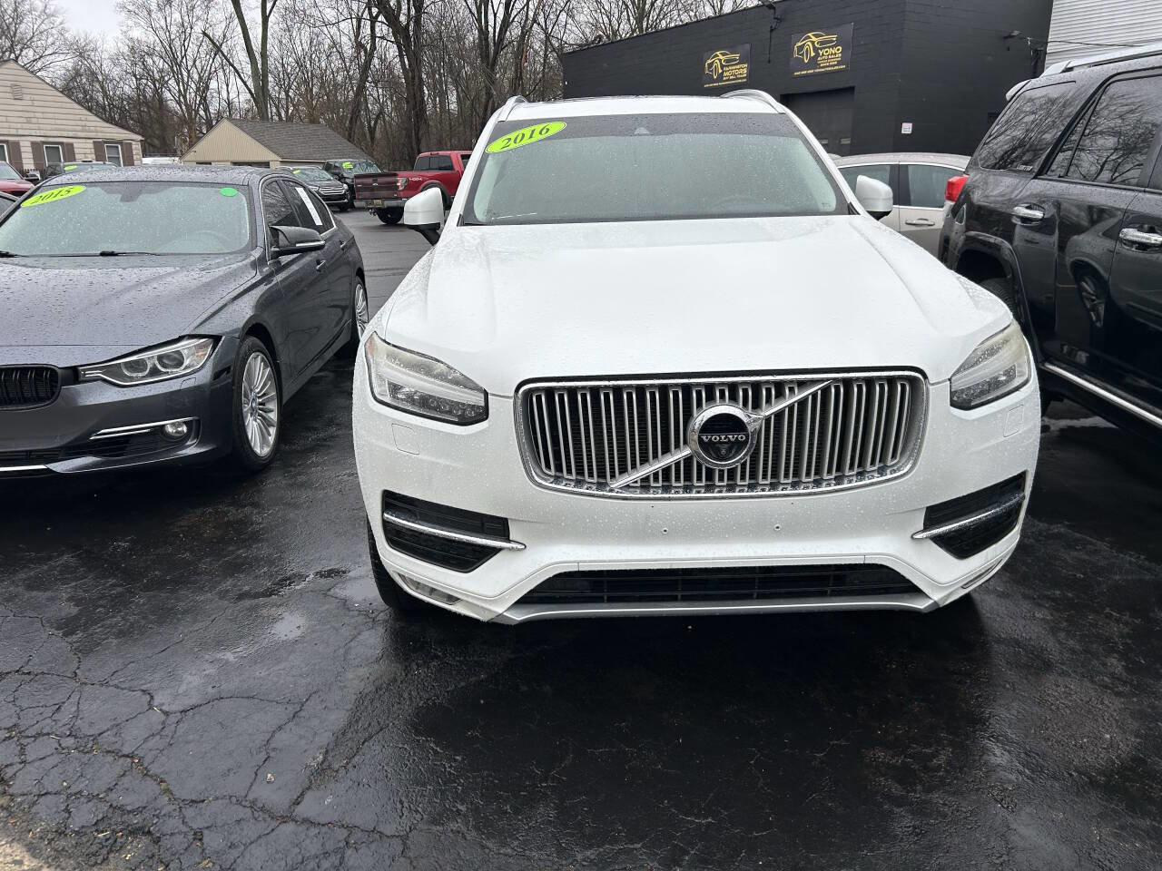 Used 2016 Volvo XC90 T6 Inscription w/ Vision Package image 1