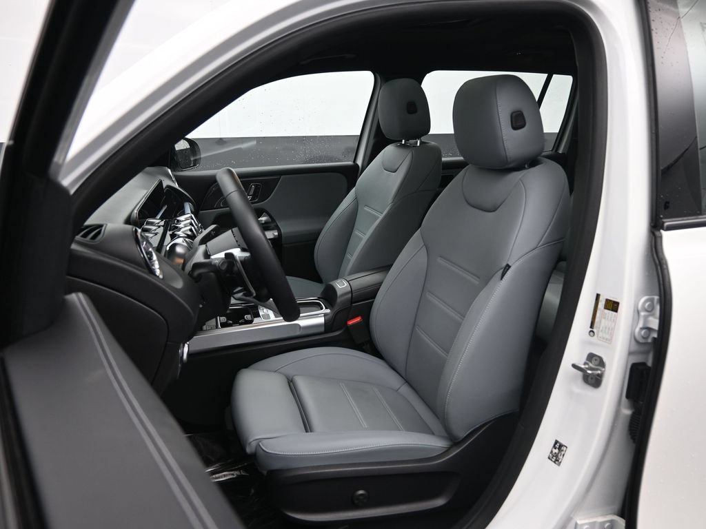 Used 2025 Mercedes-Benz GLB 35 AMG 4MATIC image 22