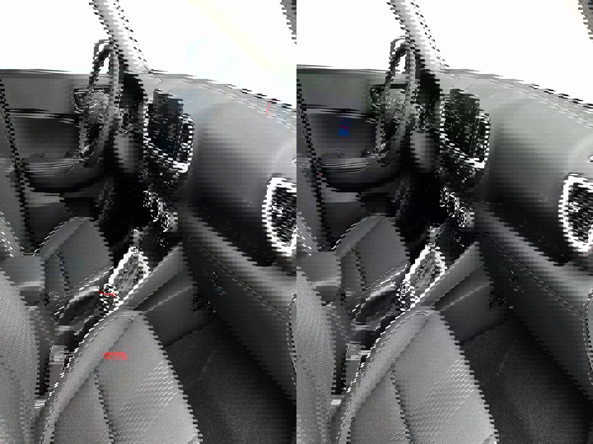 New 2025 Hyundai Venue Limited image 15