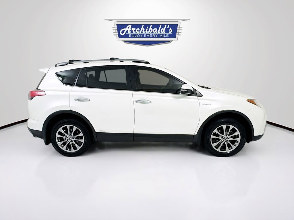 Used 2017 Toyota RAV4 Limited AWD/4WD image 8