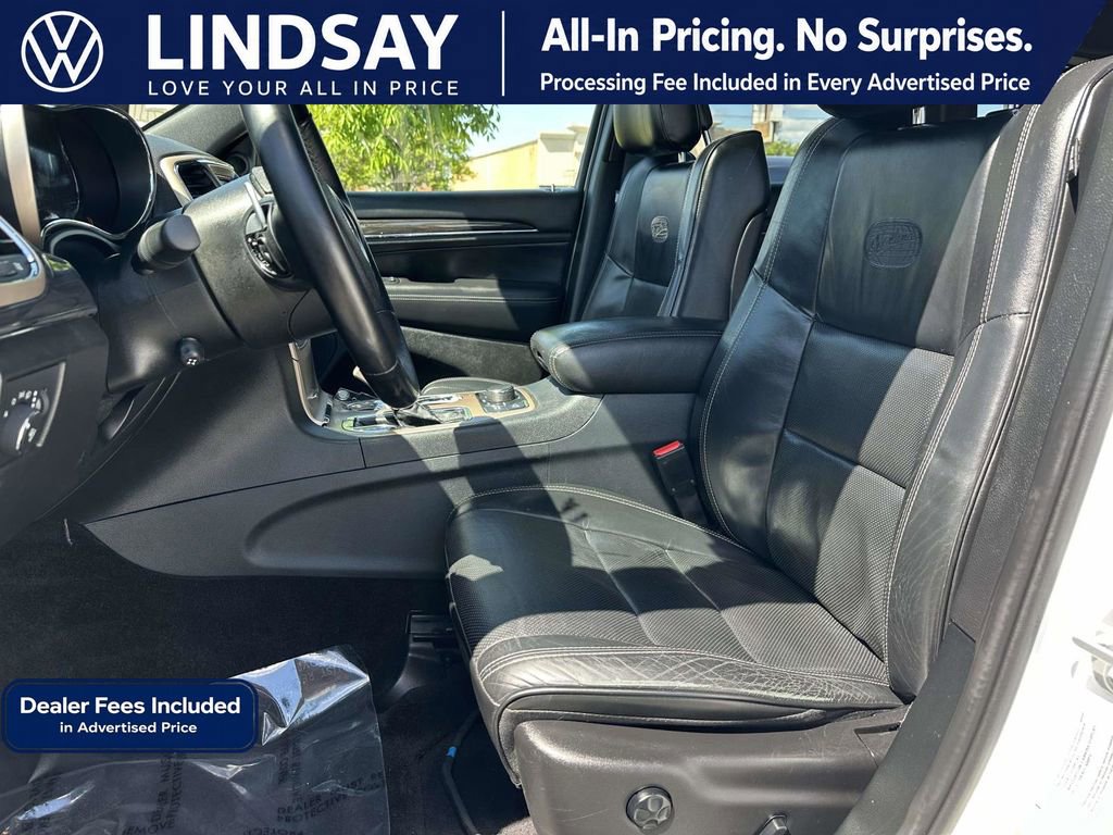Used 2016 Jeep Grand Cherokee Overland w/ Advanced Technology Group AWD/4WD image 11