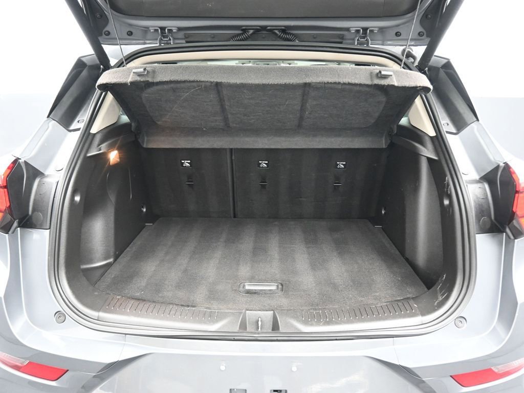 Used 2021 Buick Encore GX Select w/ Sport Touring Package image 41