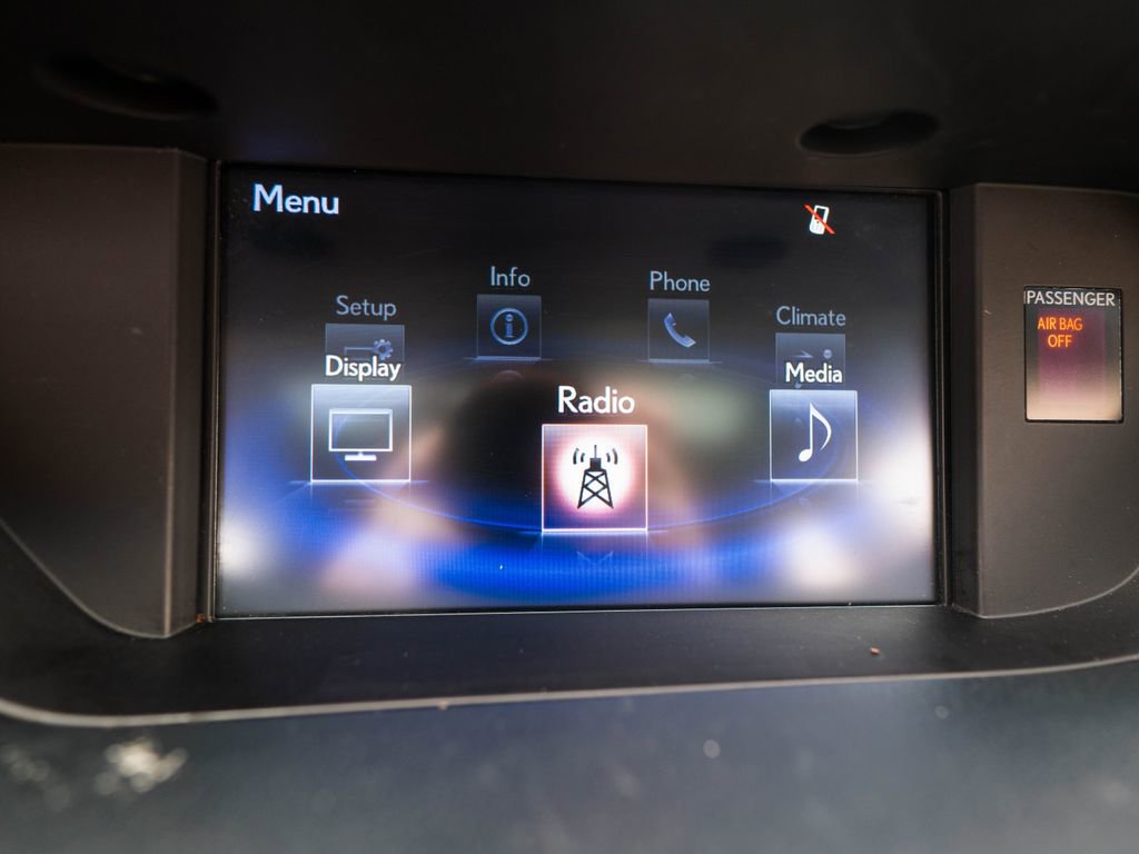 Used 2015 Lexus ES 350 w/ Premium Package FWD image 30