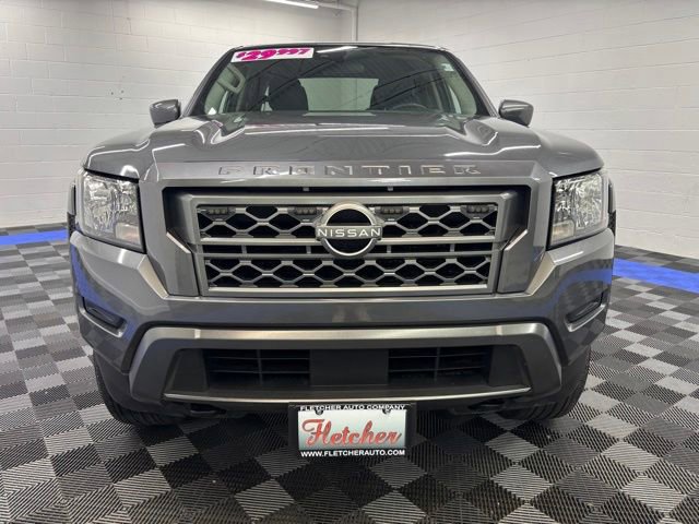 Used 2023 Nissan Frontier SV image 13