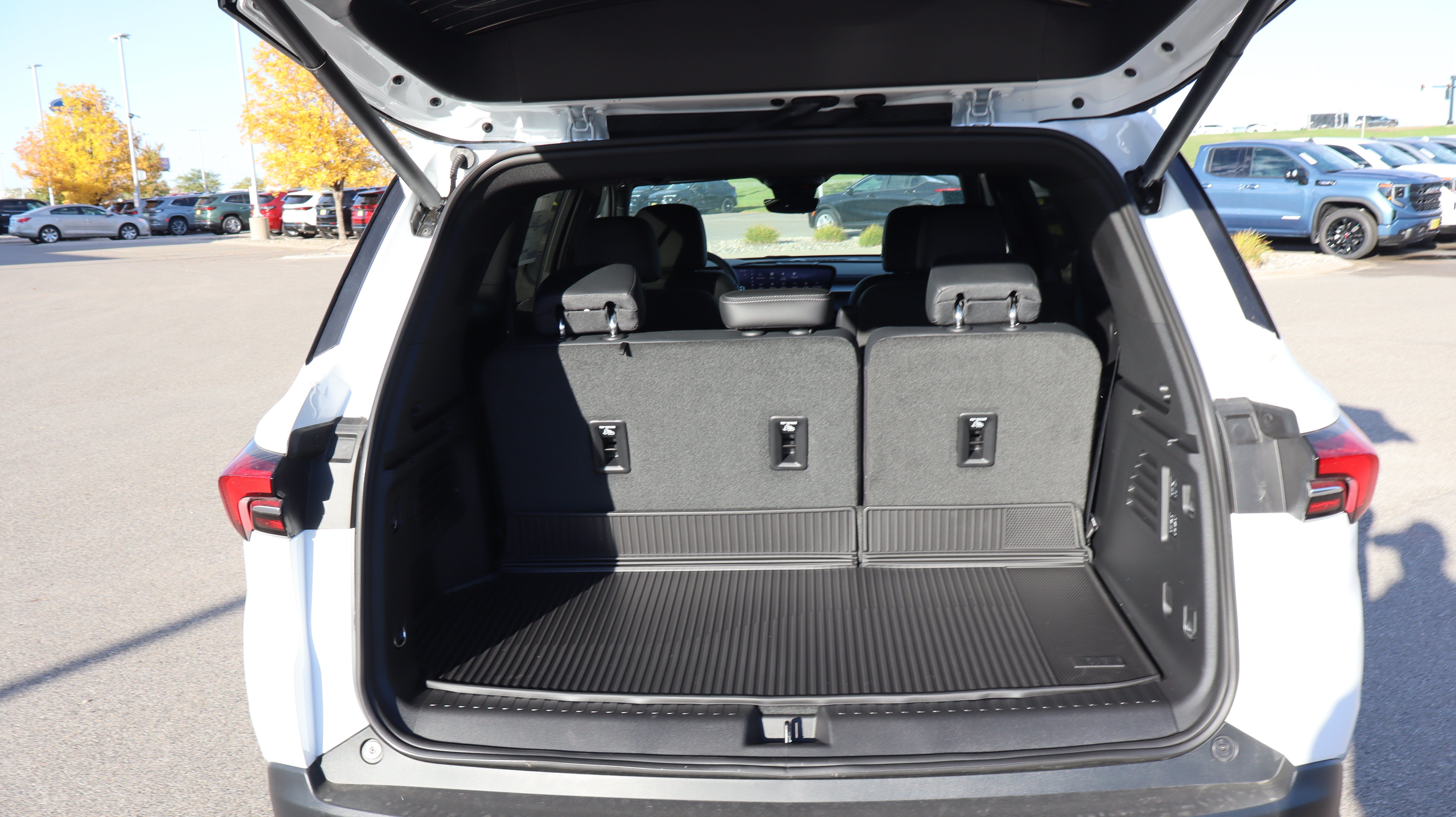 New 2027 Buick Enclave Preferred w/ Power Package AWD/4WD image 17