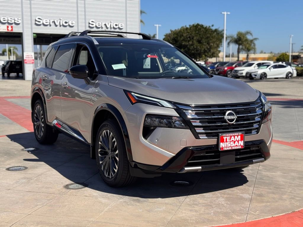 New 2026 Nissan Rogue Platinum image 2