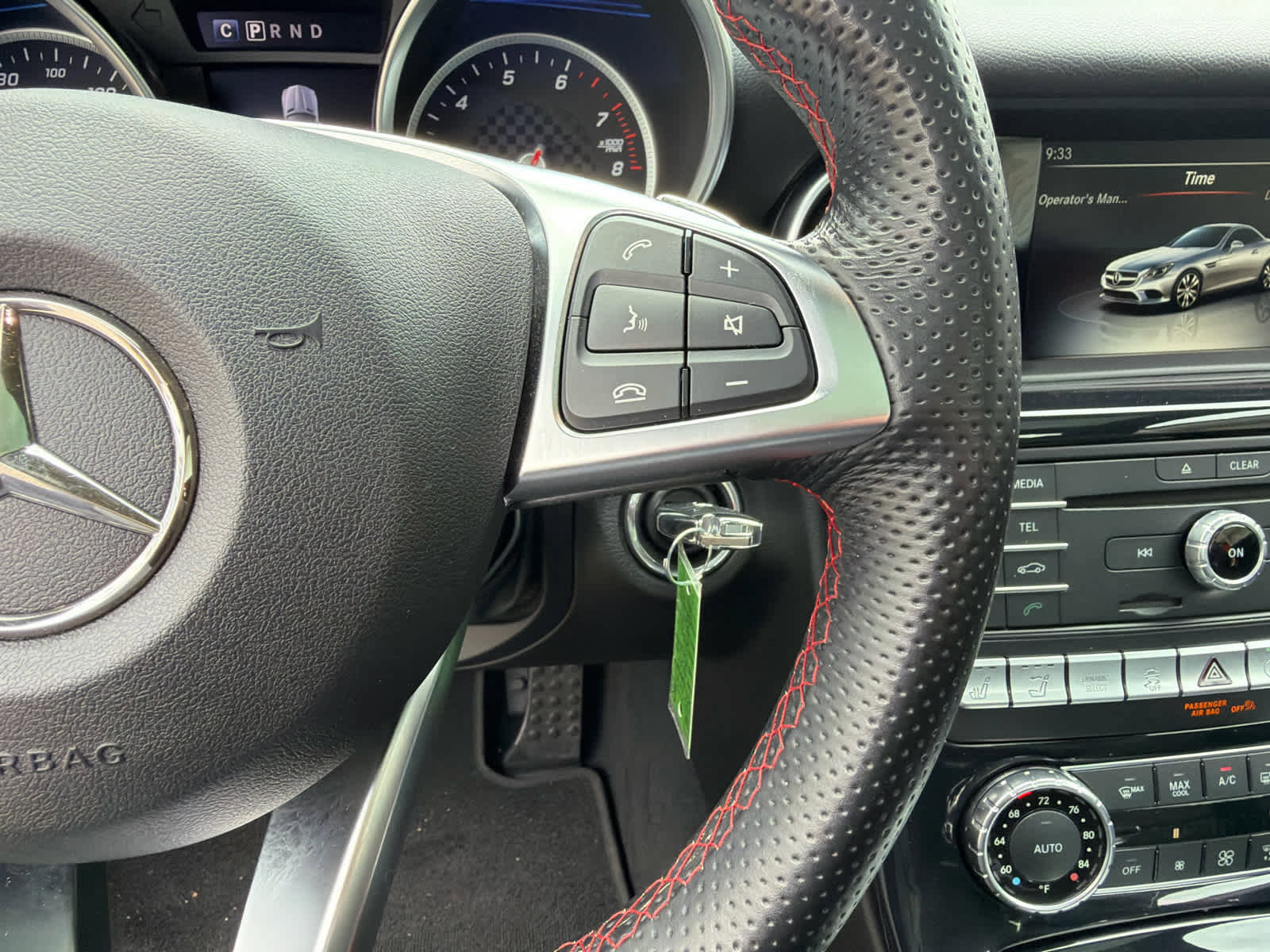 Used 2020 Mercedes-Benz SLC 300 image 14