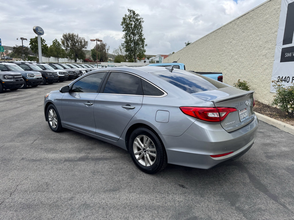 Used 2015 Hyundai Sonata SE w/ Option Group 09 image 7