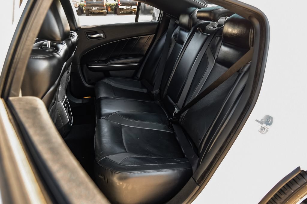 Used 2015 Dodge Charger R/T w/ Plus Group RWD image 43