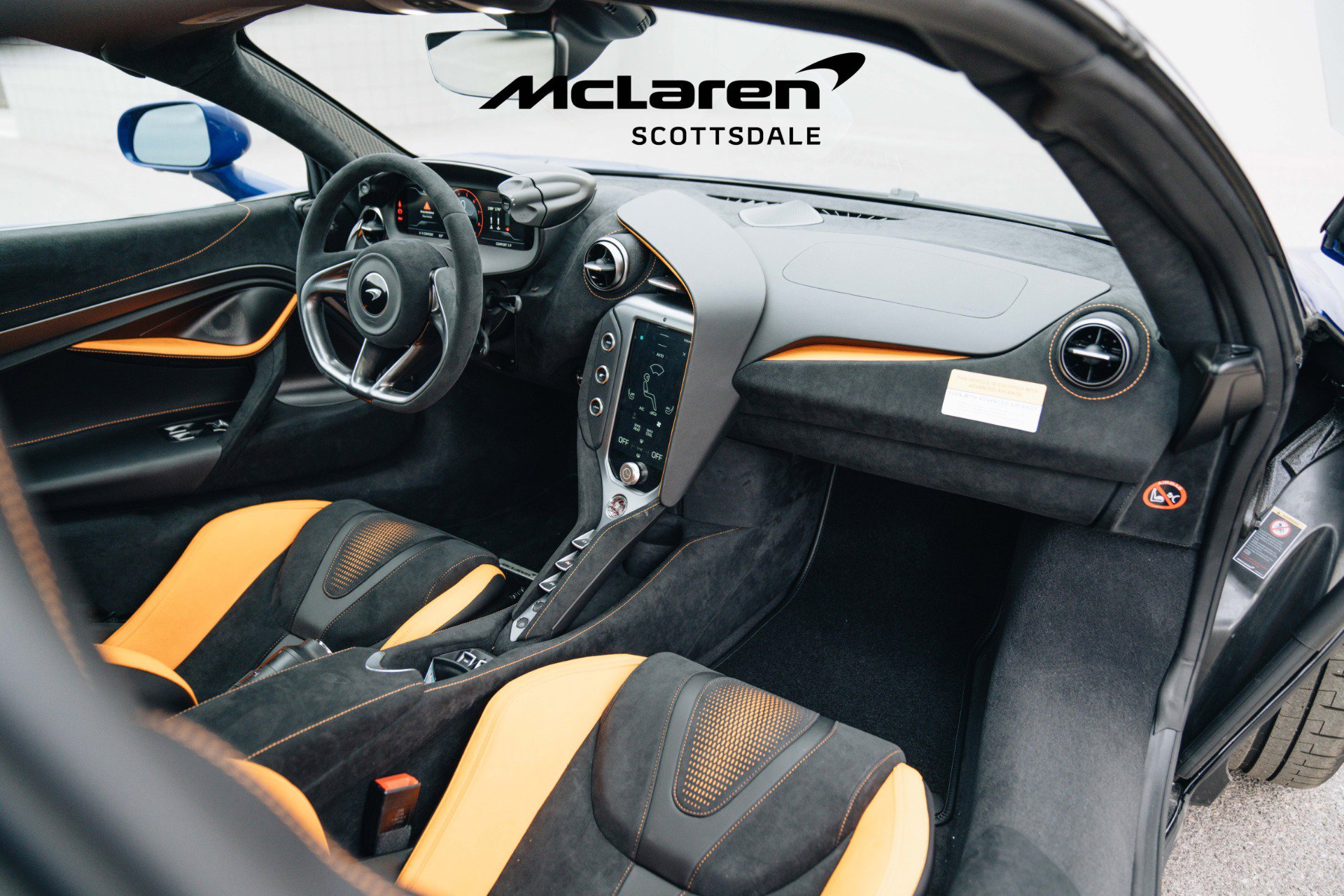 Used 2024 McLaren 750S Spider image 32