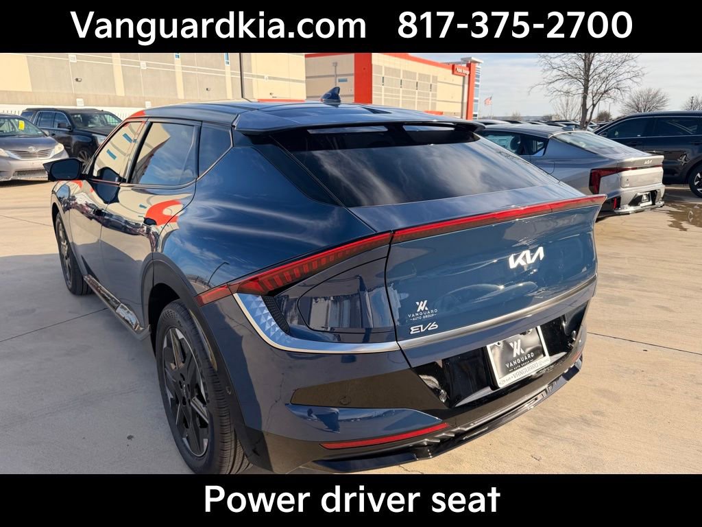 New 2025 Kia EV6 Wind RWD image 2