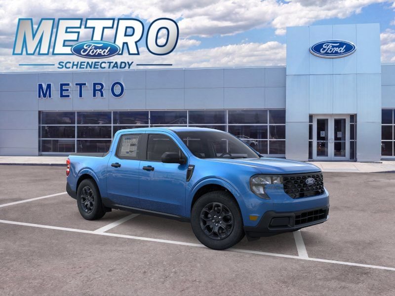 New 2026 Ford Maverick XLT w/ Equipment Group 301A