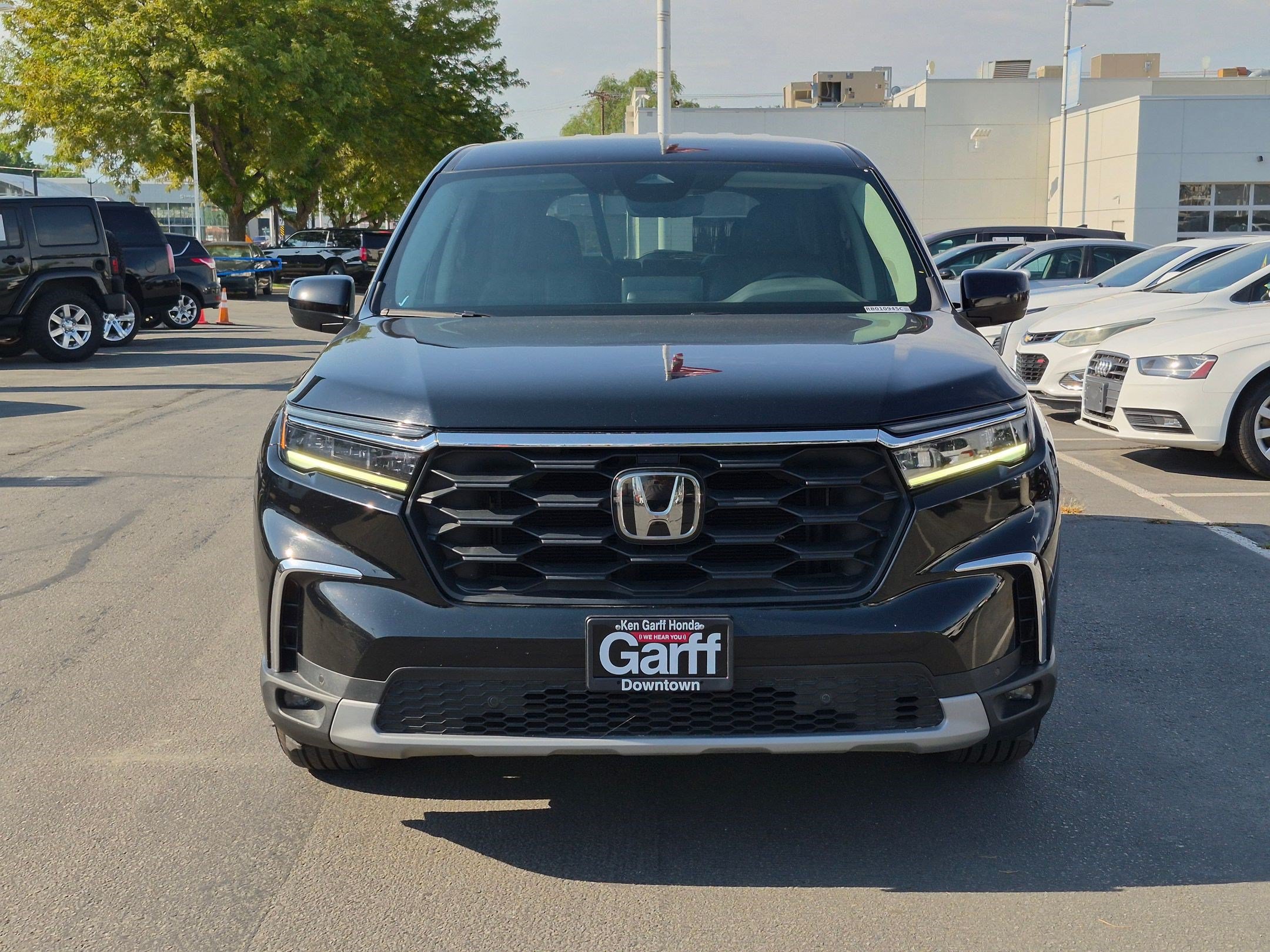 Used 2024 Honda Pilot EX-L image 11