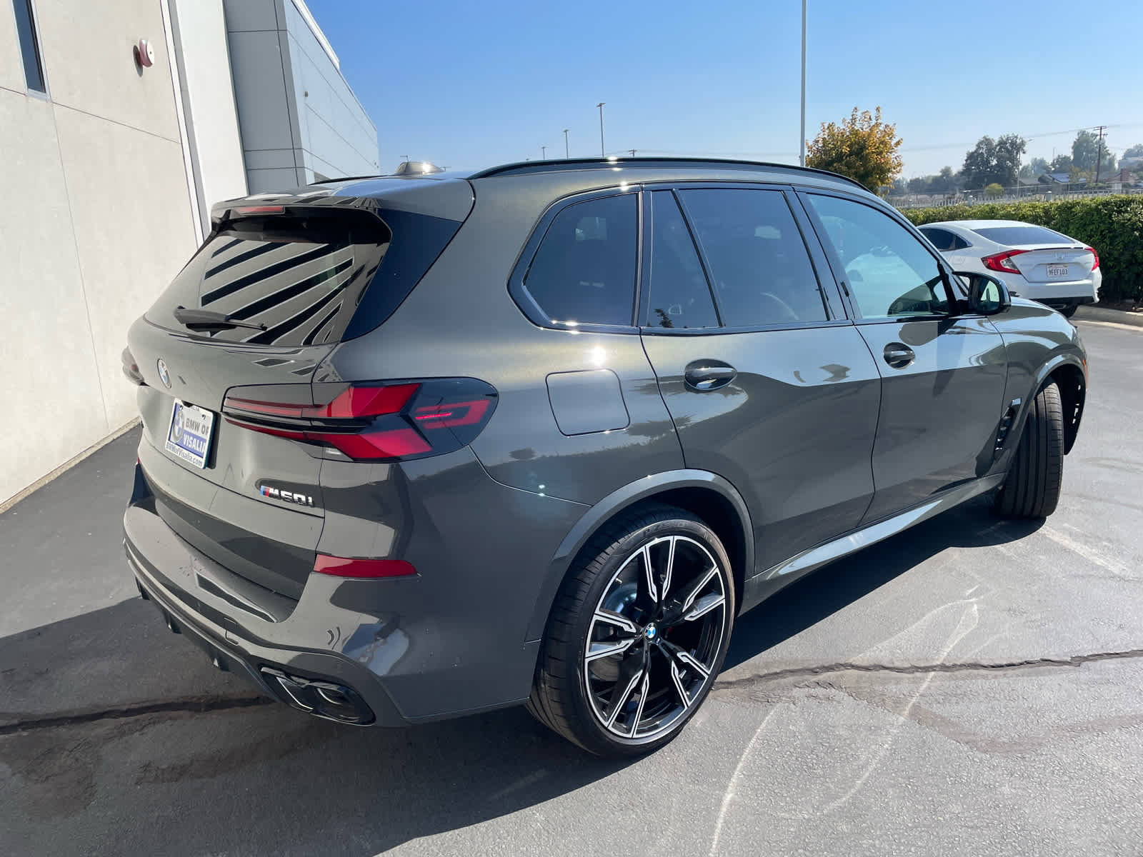 New 2026 BMW X5 M60i w/ Executive Package image 5