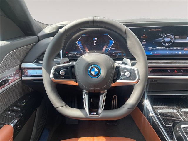 New 2026 BMW 750e xDrive image 12