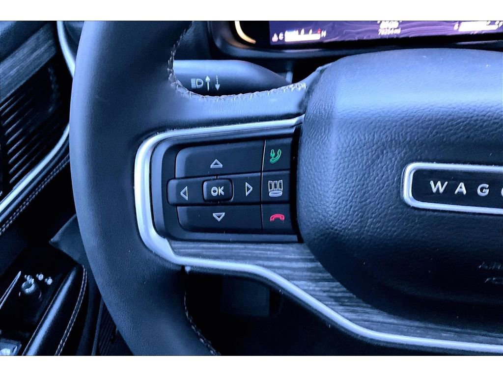 Used 2024 Jeep Wagoneer L Series II w/ Flexible Seating Group image 25