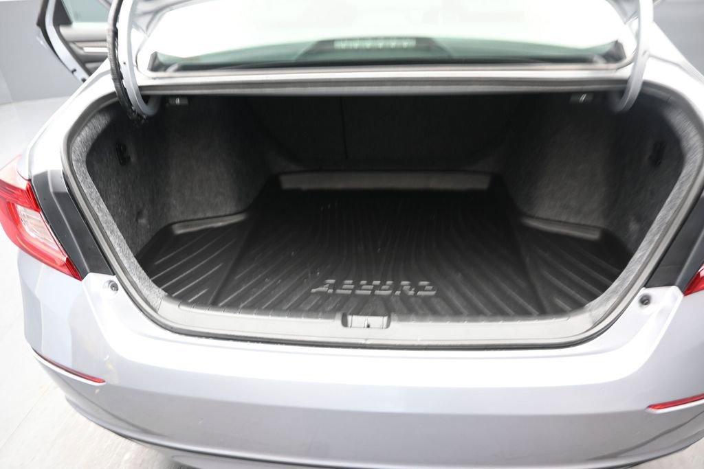 Used 2020 Honda Accord EX-L image 16