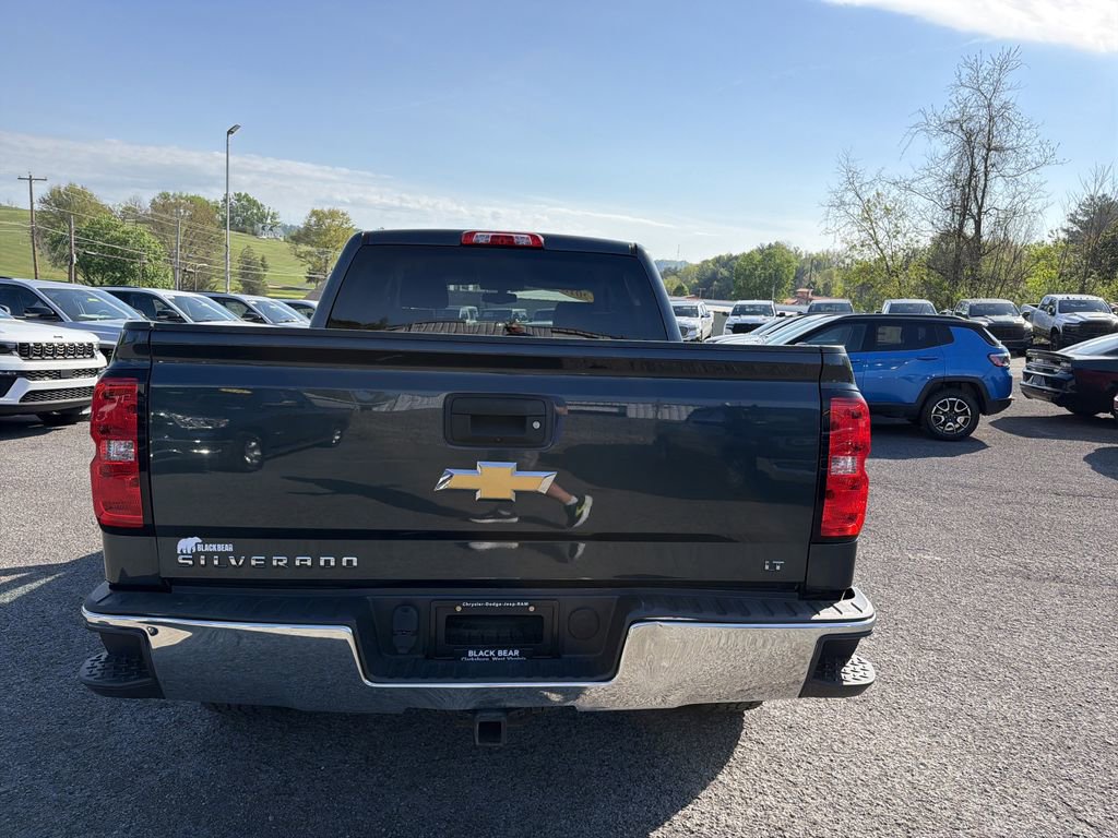 Used 2018 Chevrolet Silverado 1500 LT w/ All Star Edition AWD/4WD image 5