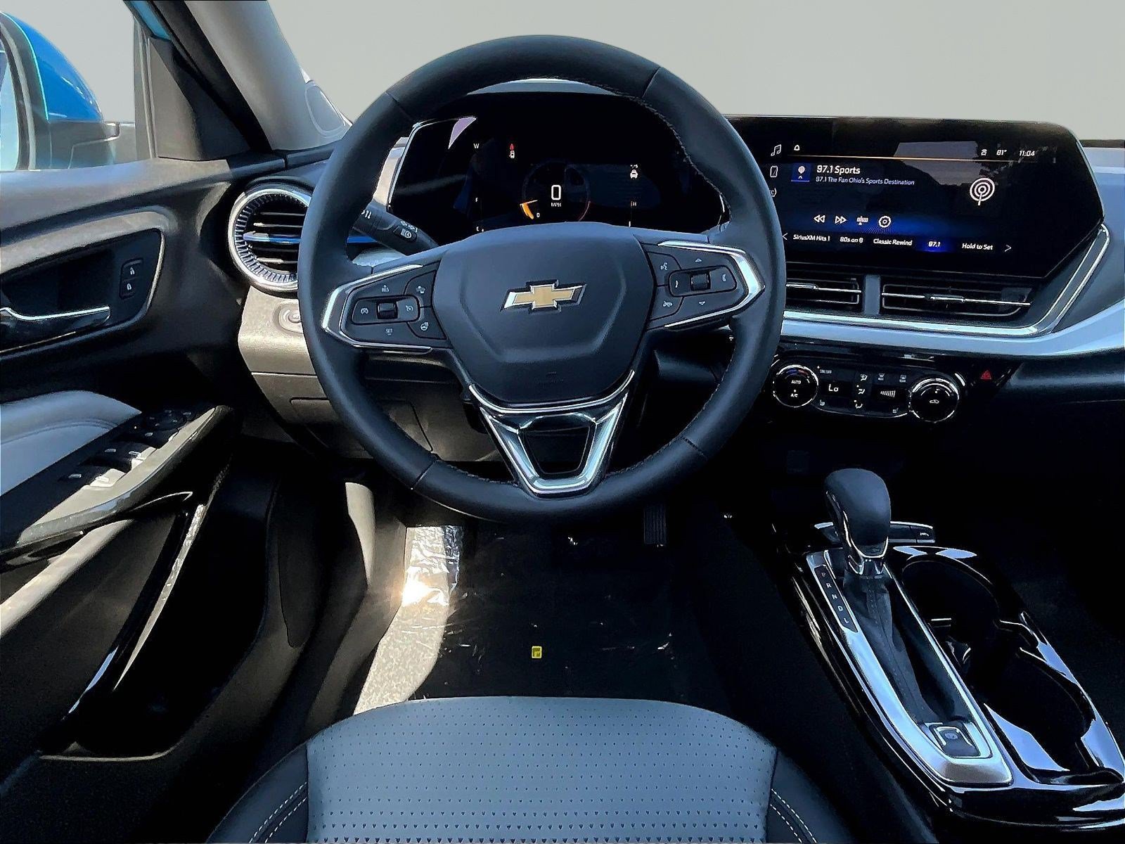 New 2026 Chevrolet Trax LT w/ Driver Confidence Package FWD image 9