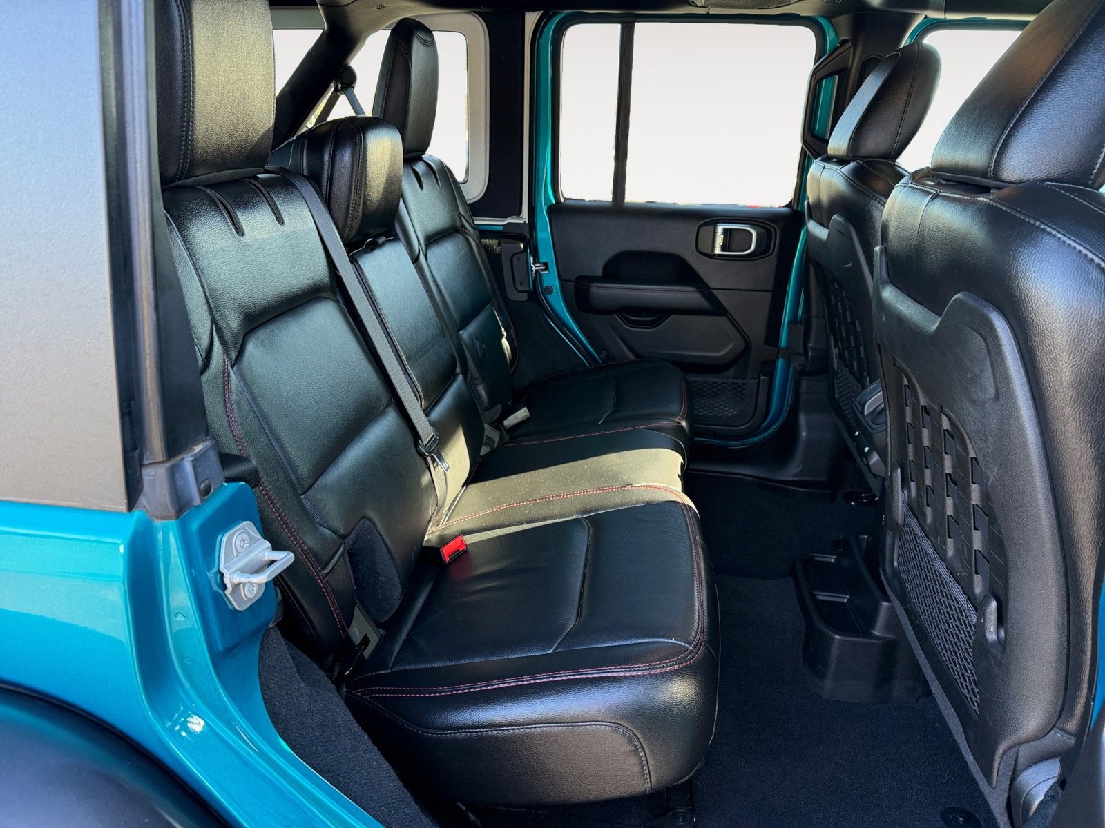 Used 2019 Jeep Wrangler Unlimited Rubicon image 18