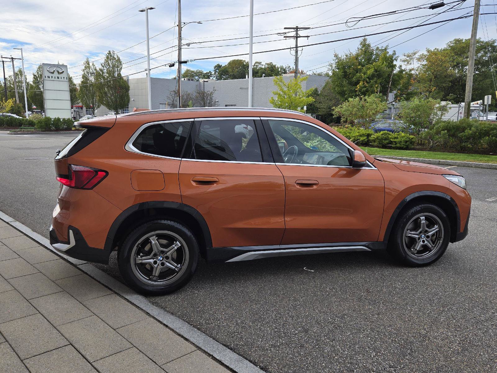 Used 2025 BMW X1 xDrive28i image 14