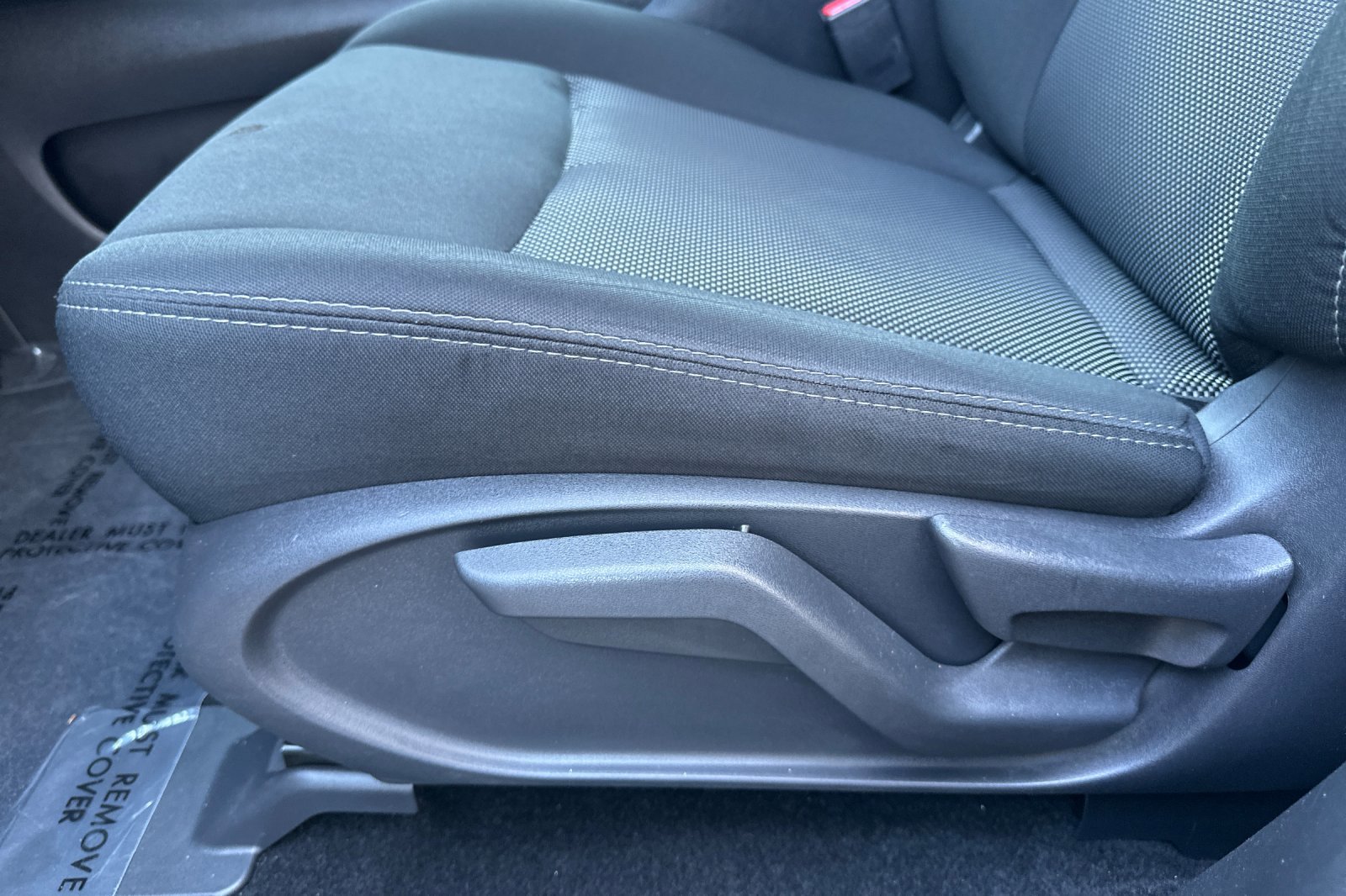 Used 2019 Nissan Pathfinder S image 13