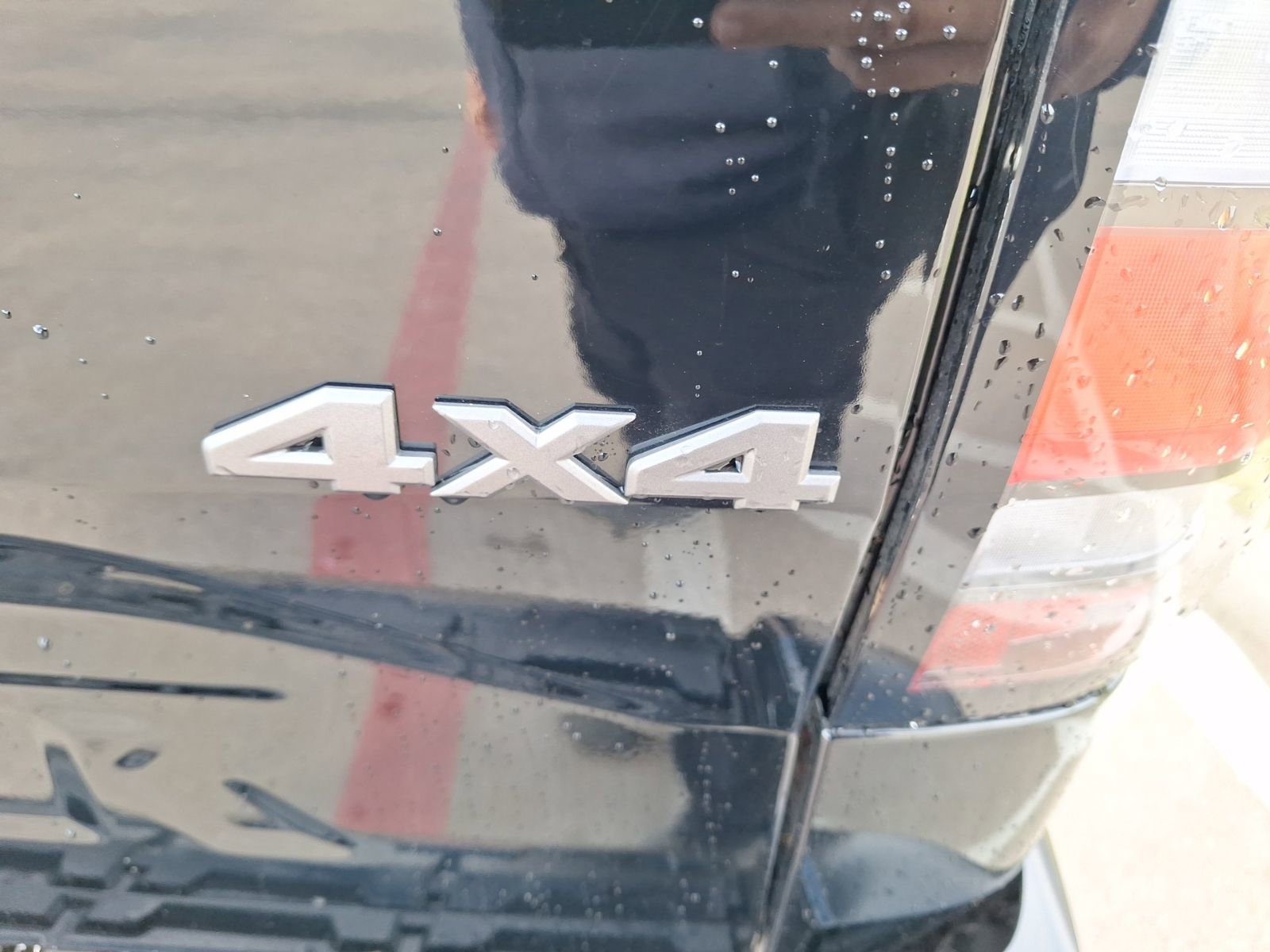 Used 2025 Nissan Frontier S image 12