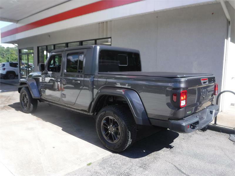 Used 2021 Jeep Gladiator Sport image 10