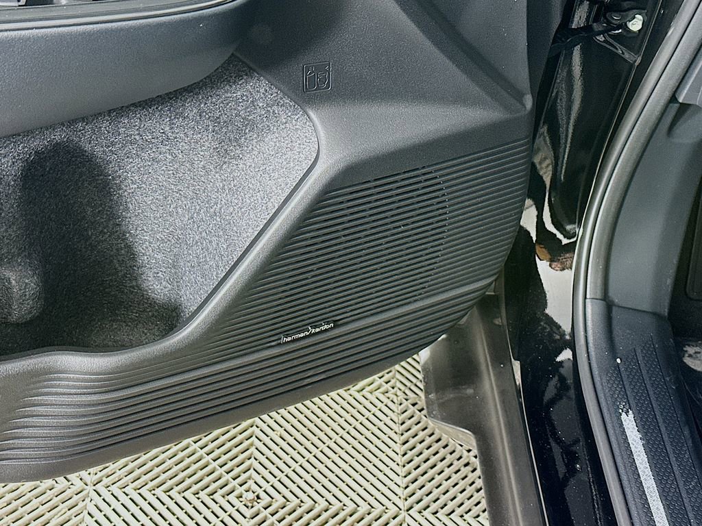 New 2026 Subaru Outback Limited image 25