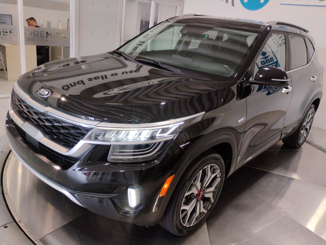 Used 2021 Kia Seltos SX AWD/4WD image 33