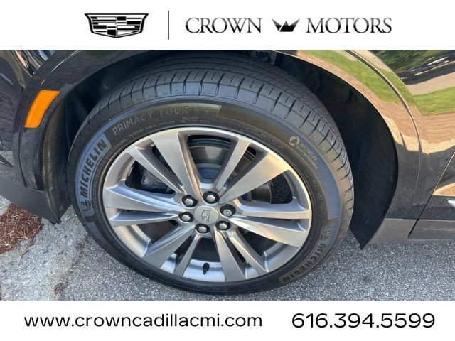 Certified 2024 Cadillac XT5 Premium Luxury w/ Technology Package AWD/4WD image 9