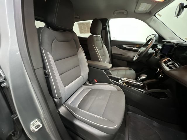Certified 2024 Chevrolet TrailBlazer LT w/ LT Cold Weather Package AWD/4WD image 26