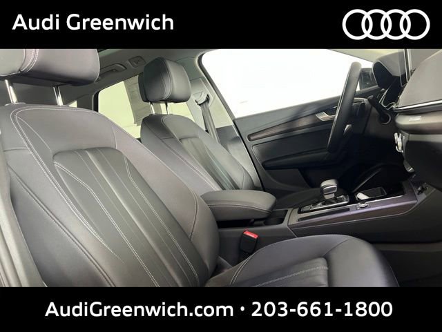 Used 2023 Audi Q5 2.0T Premium w/ Convenience Package AWD/4WD image 12