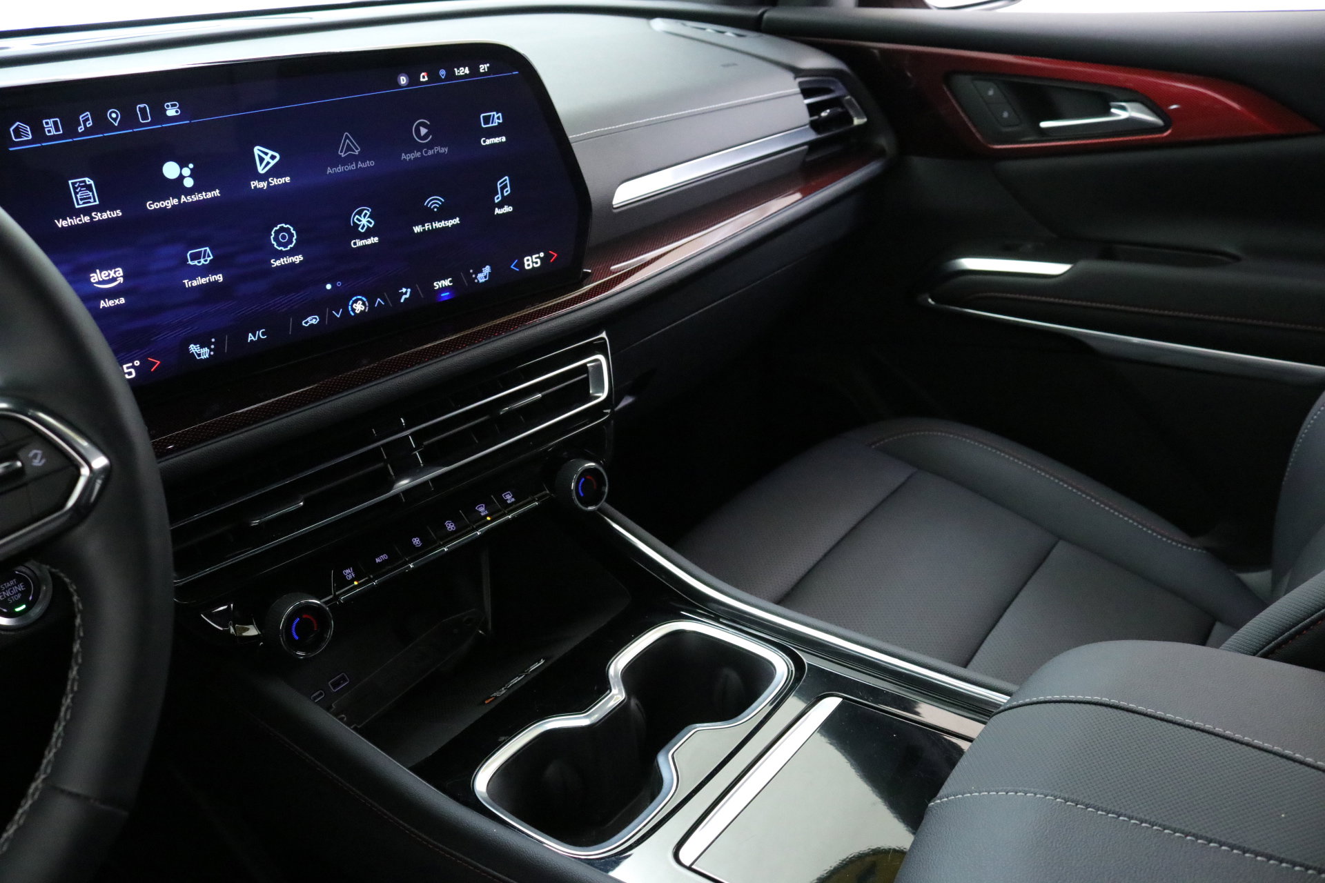 Used 2024 Chevrolet Traverse Z71 image 19